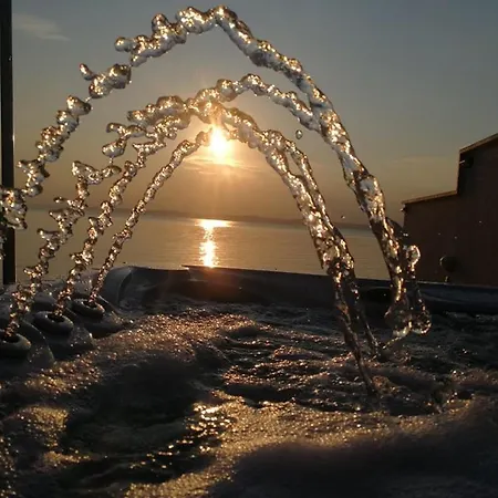 Sunset Apartmanhaz Balatonvilagos
